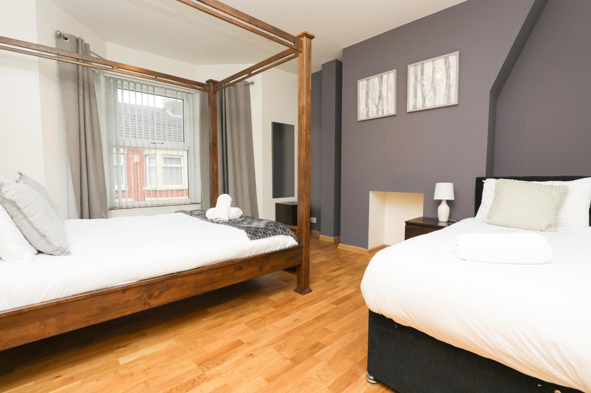 Anfield Luxe Retreat - Stylish Stay With Parking - Steps From Stadium - Short Drive To City Centre Liverpool Exterior foto
