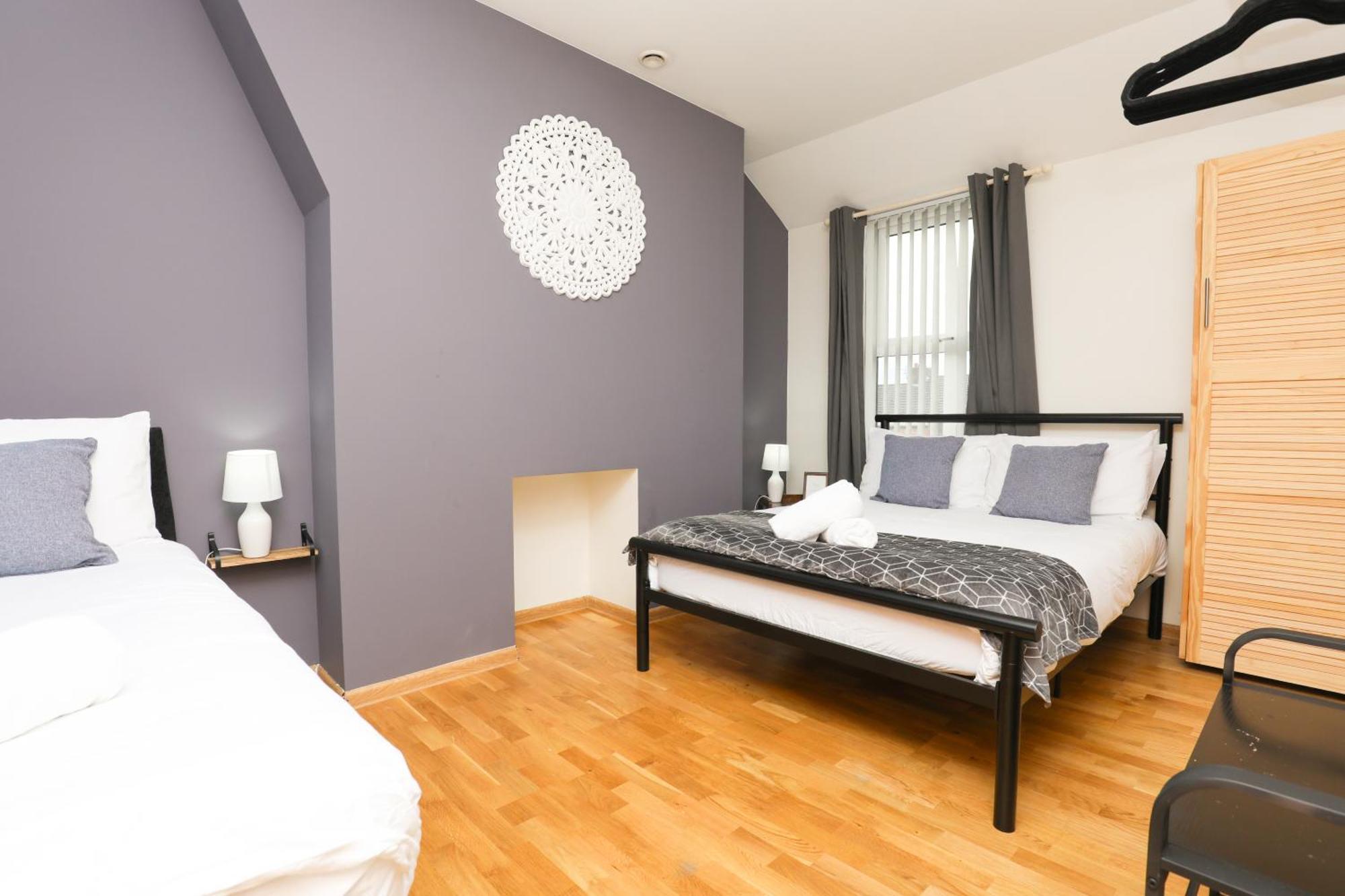 Anfield Luxe Retreat - Stylish Stay With Parking - Steps From Stadium - Short Drive To City Centre Liverpool Exterior foto